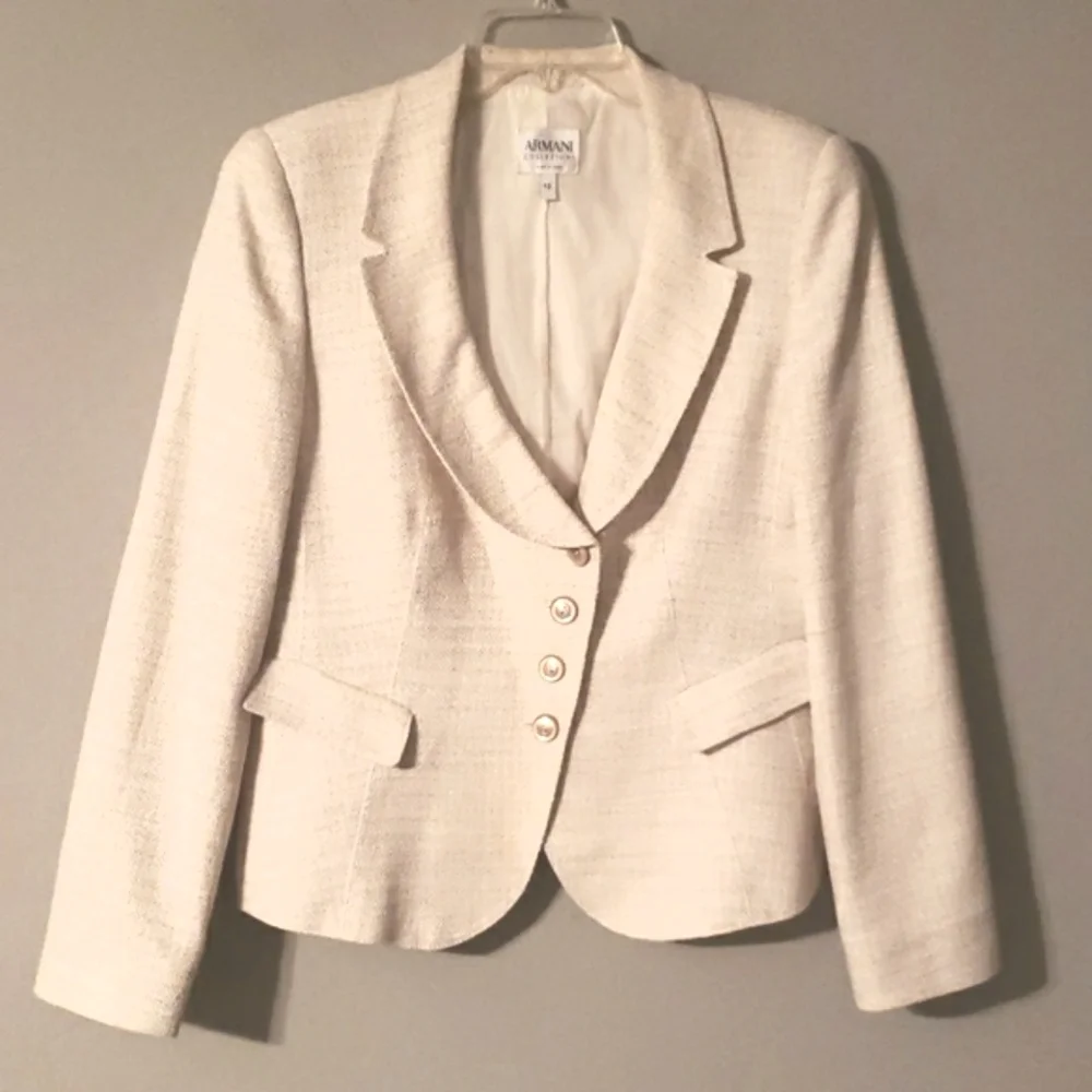 Armani Collezioni Cream Blazer - Picture 2 of 16